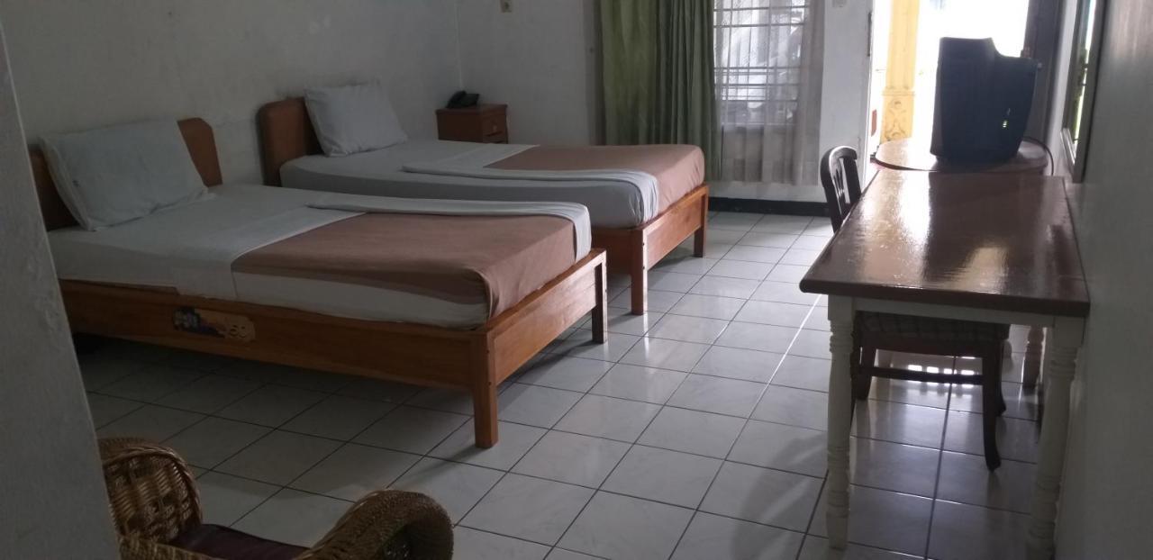 Intan Hotel Purwakarta Exteriér fotografie