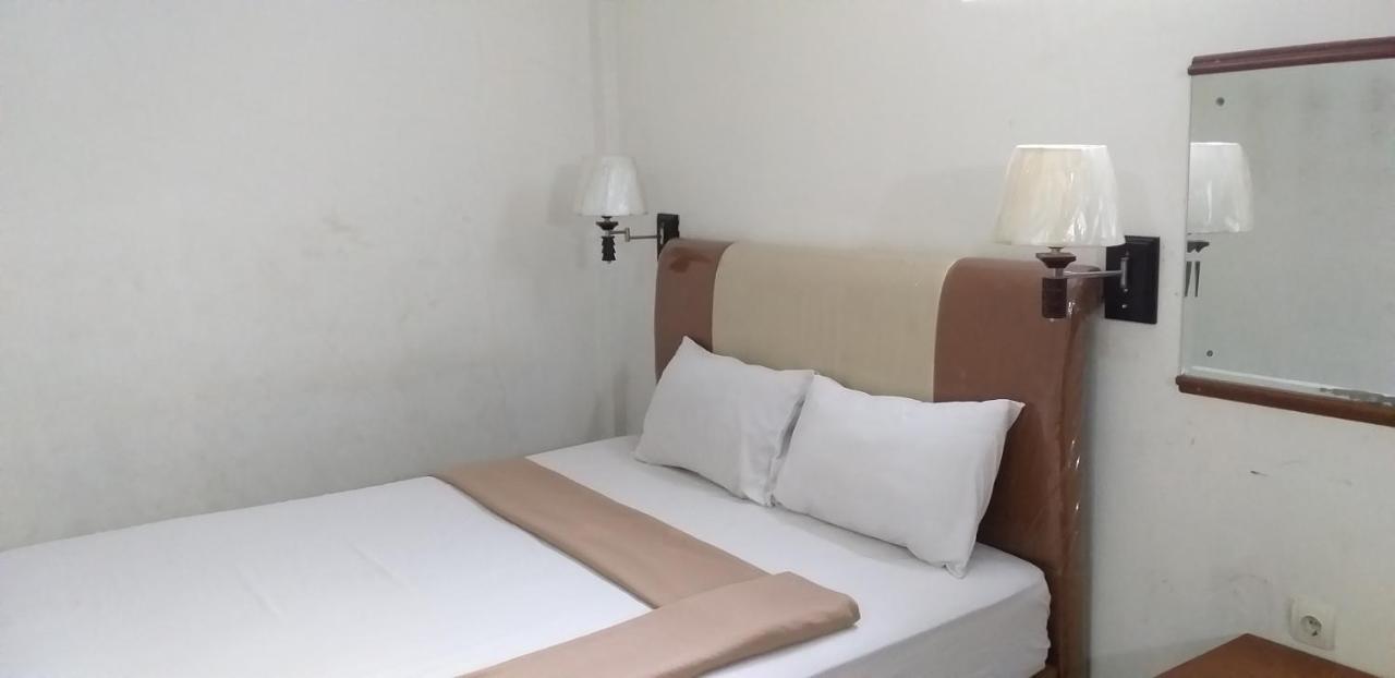 Intan Hotel Purwakarta Exteriér fotografie