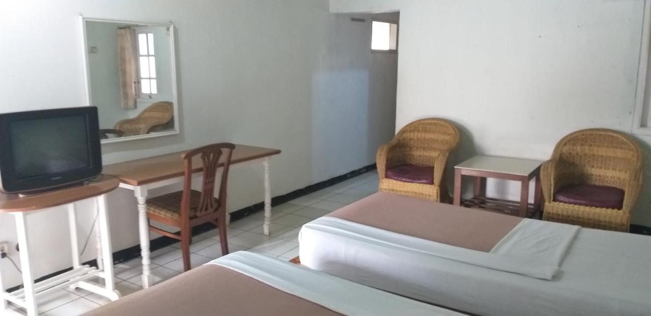 Intan Hotel Purwakarta Exteriér fotografie