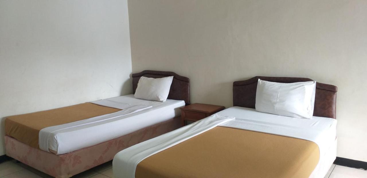 Intan Hotel Purwakarta Exteriér fotografie