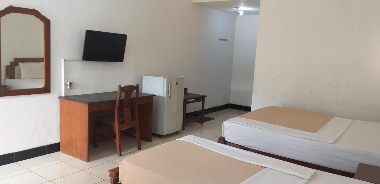 Intan Hotel Purwakarta Exteriér fotografie