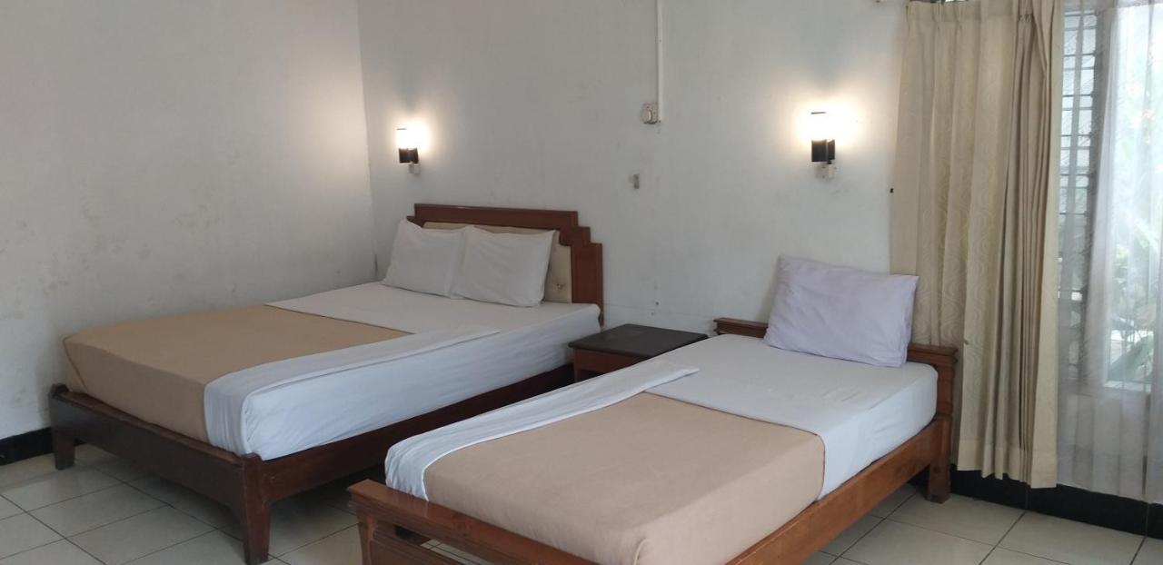 Intan Hotel Purwakarta Exteriér fotografie