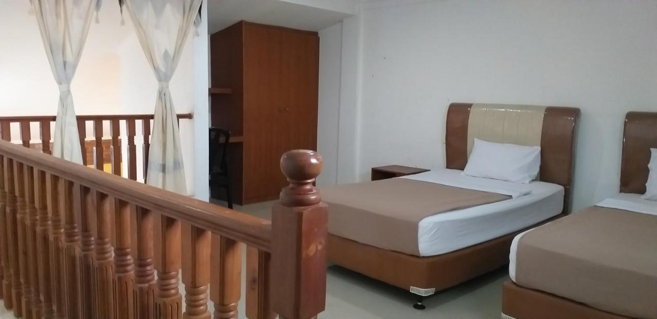 Intan Hotel Purwakarta Exteriér fotografie